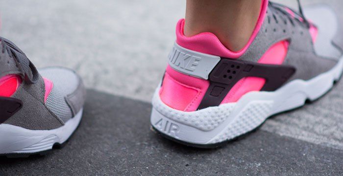 pink huaraches foot locker